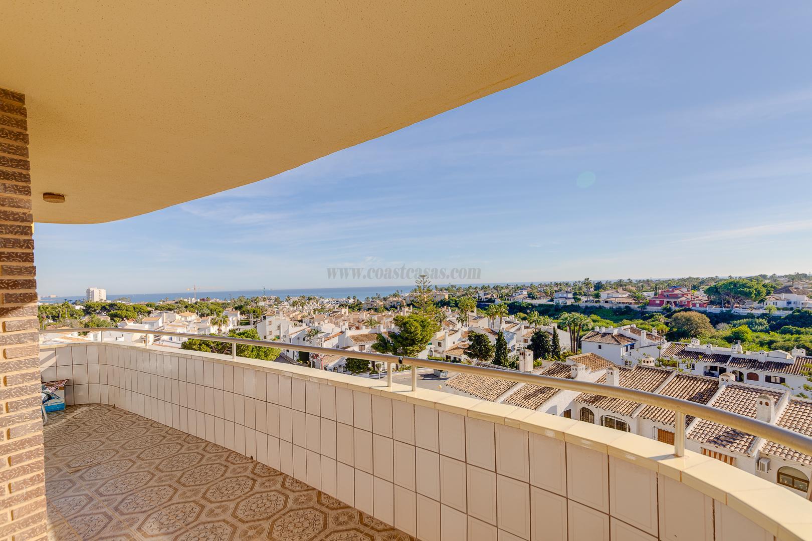 For sale of apartment in Orihuela Costa