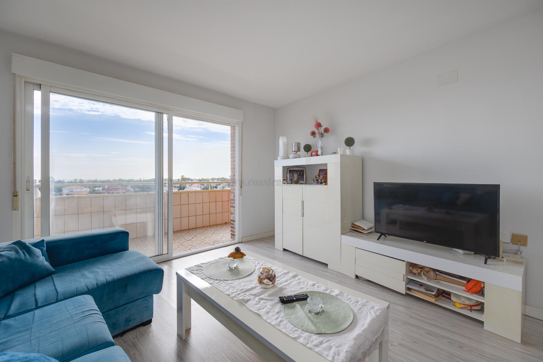 For sale of apartment in Orihuela Costa