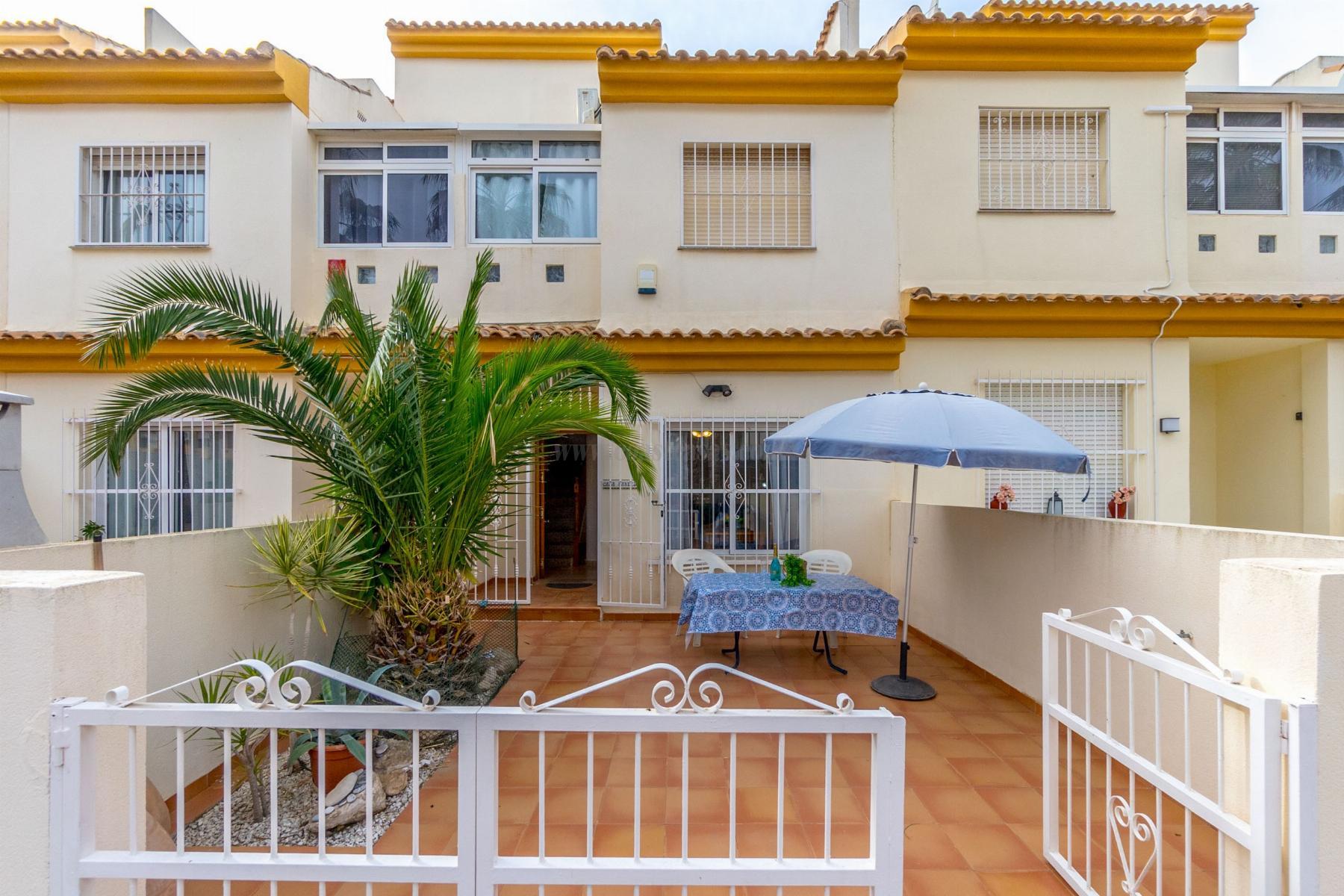 For sale of apartment in Orihuela Costa