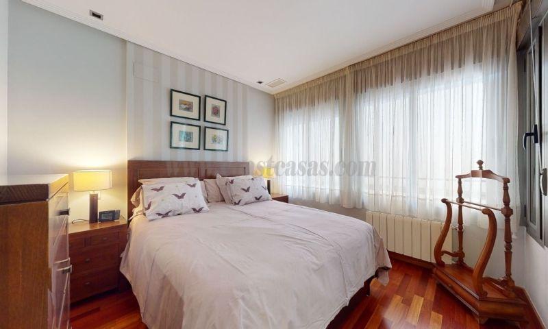 For sale of chalet in Elche