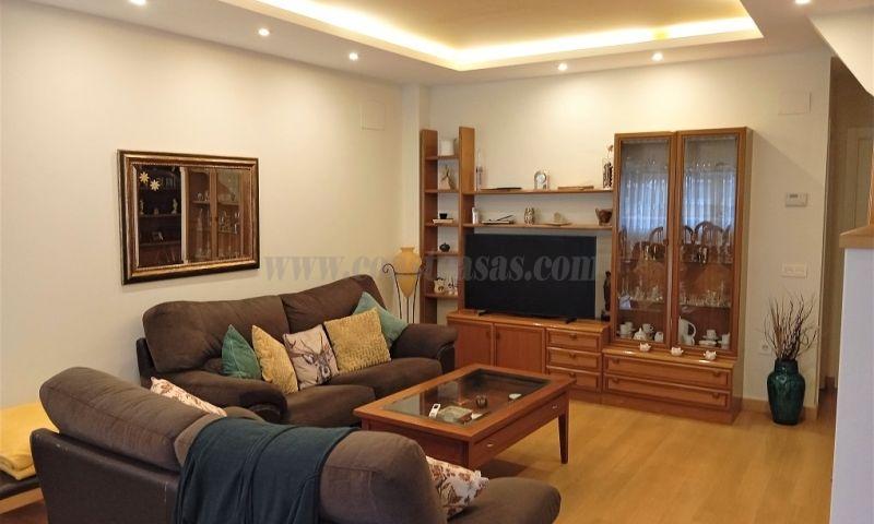 For sale of chalet in Elche