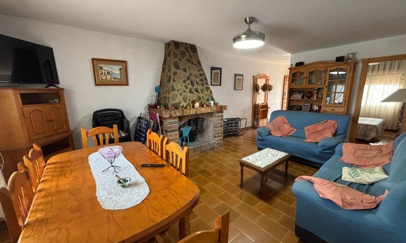 For sale of villa in Orihuela Costa