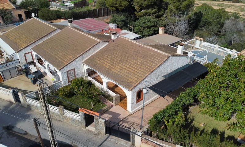 Verkoop van villa in Orihuela Costa