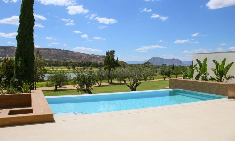 For sale of villa in 