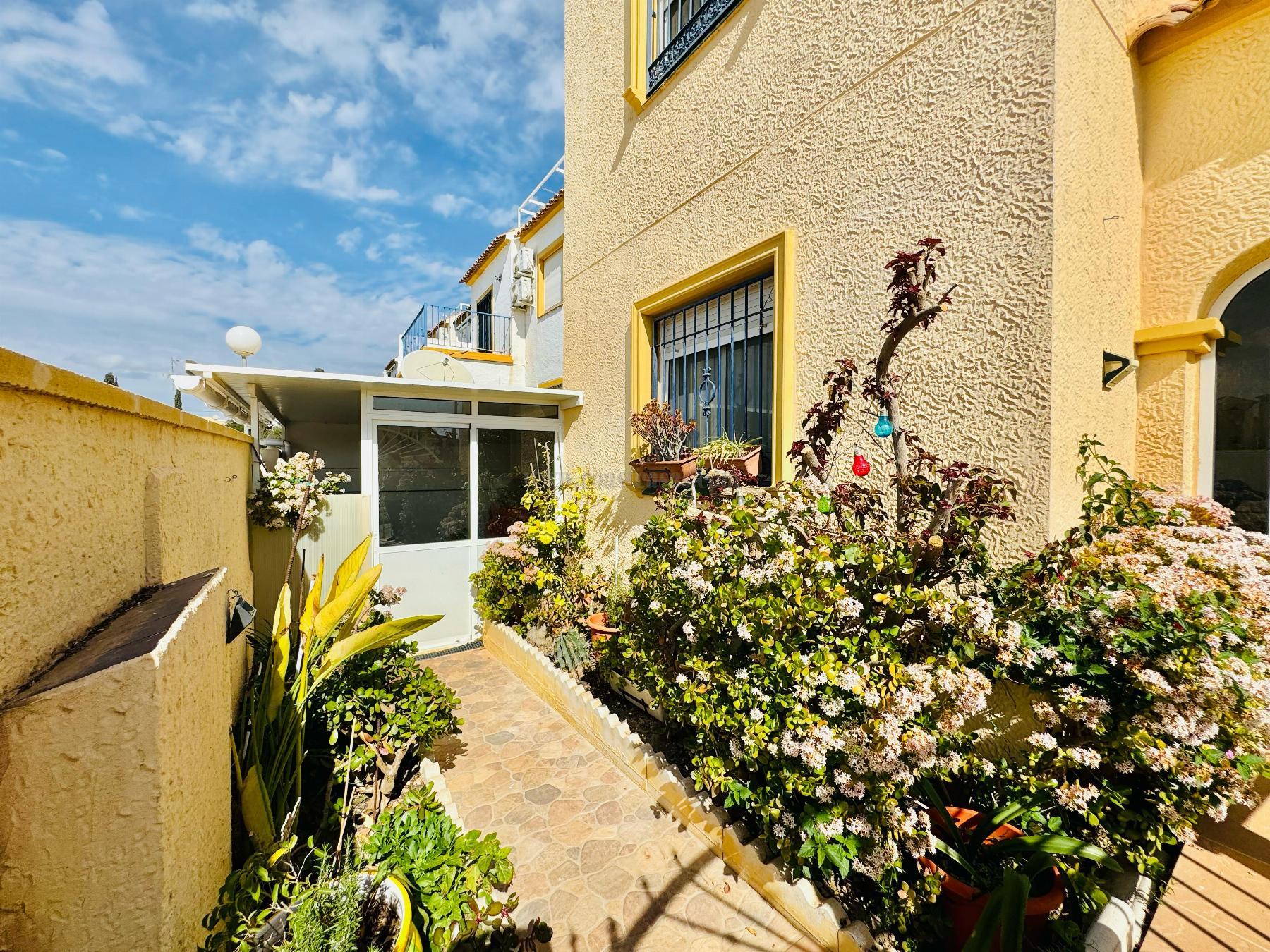 For sale of chalet in Orihuela Costa