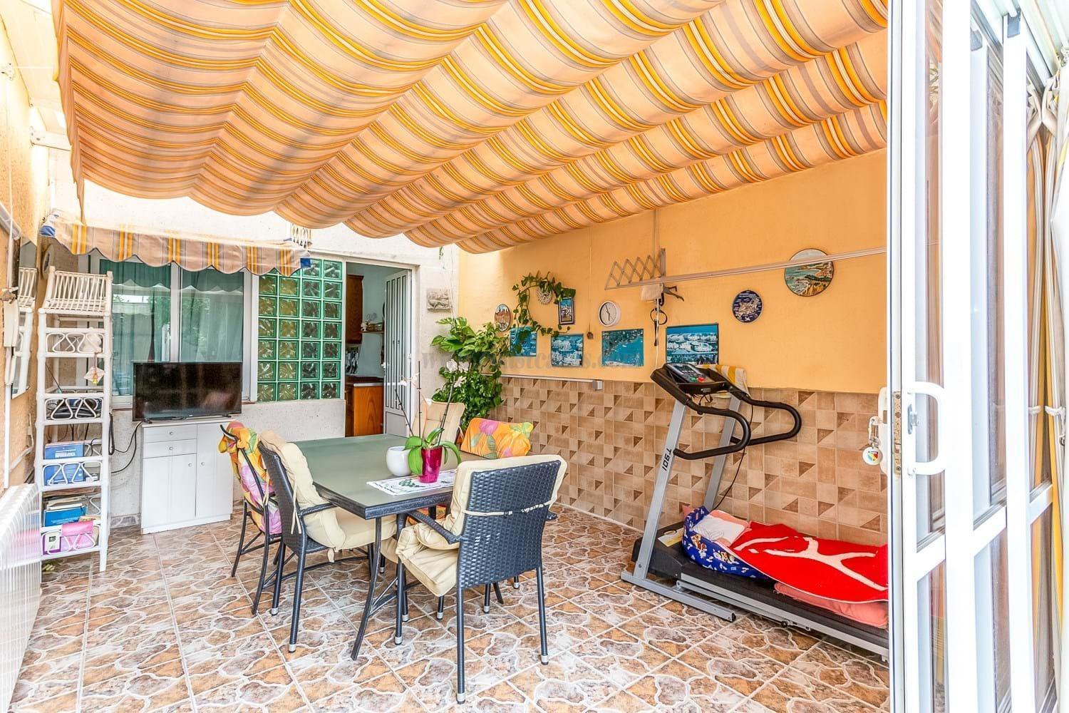 For sale of chalet in Orihuela Costa