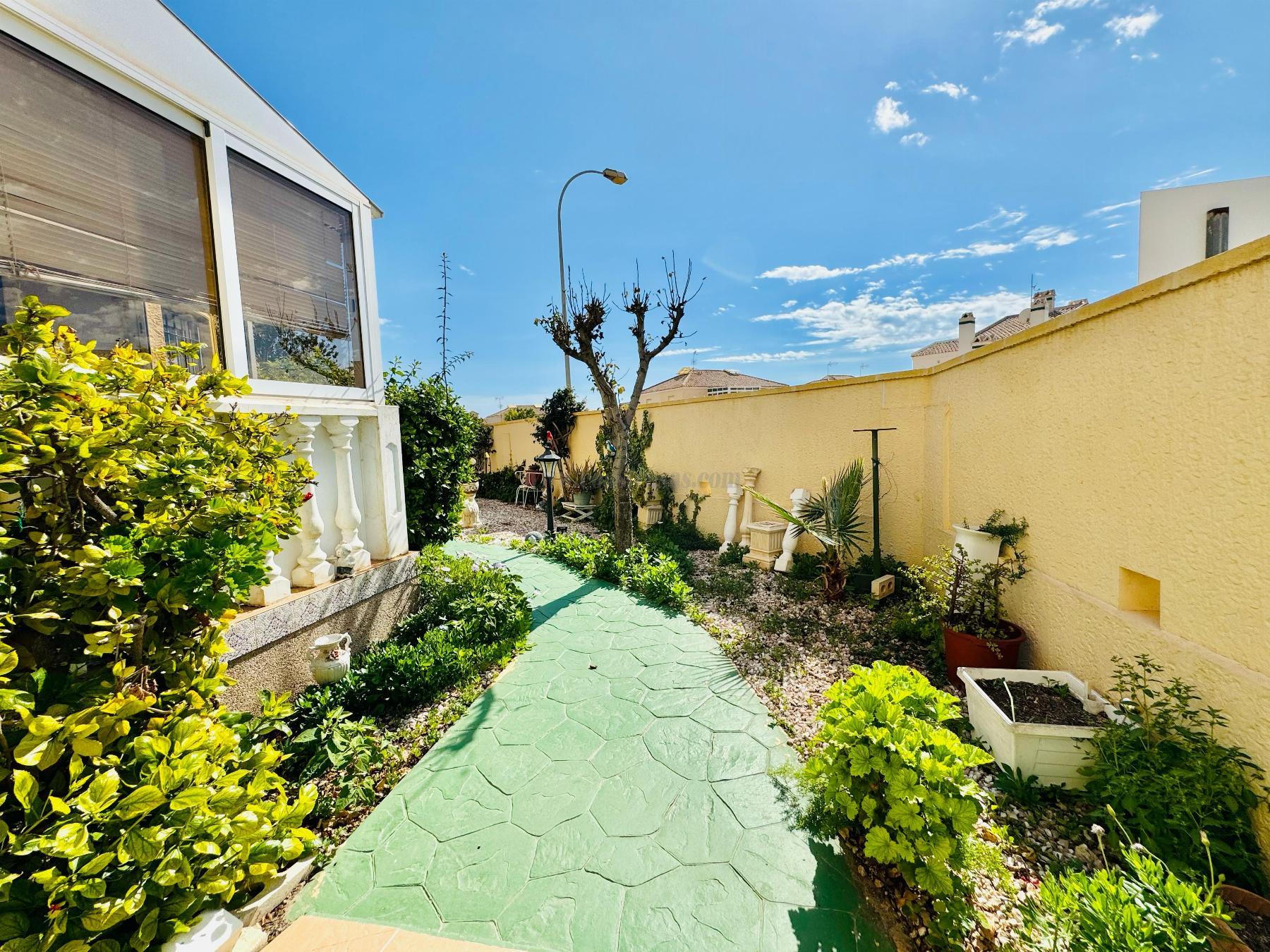 For sale of chalet in Orihuela Costa
