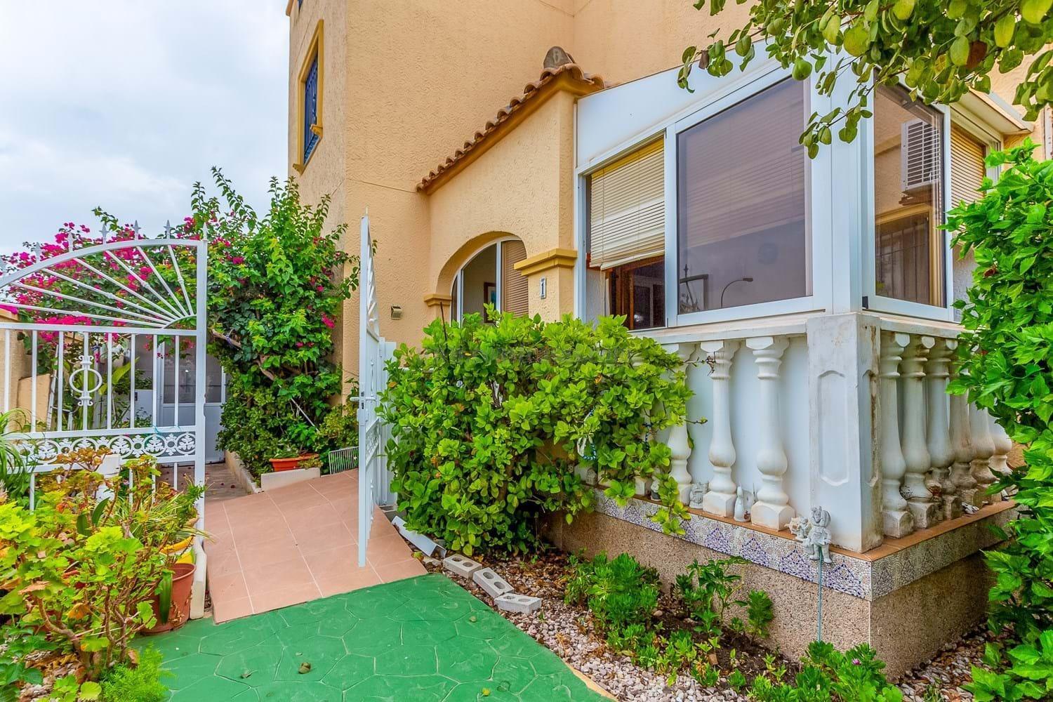 For sale of chalet in Orihuela Costa