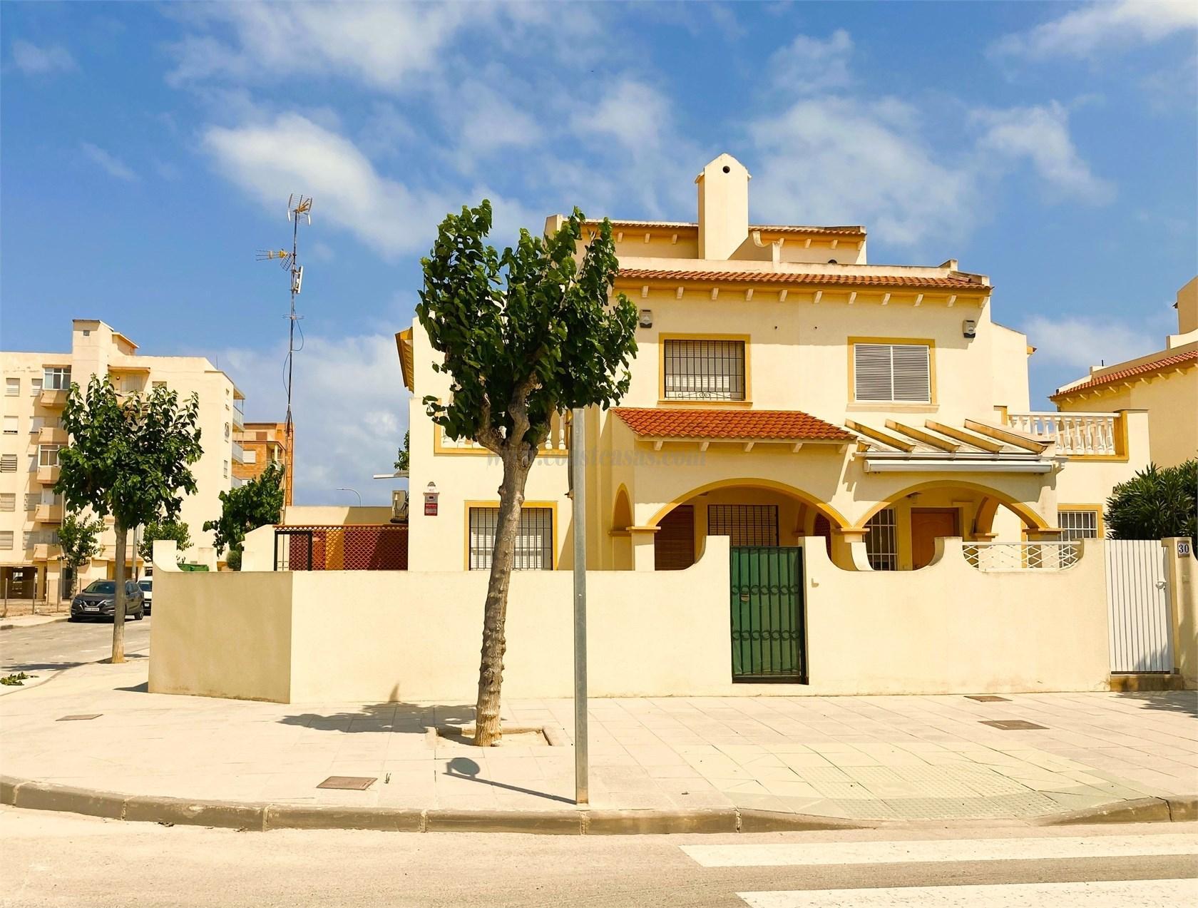 Zu verkaufen von haus in
 San Pedro del Pinatar