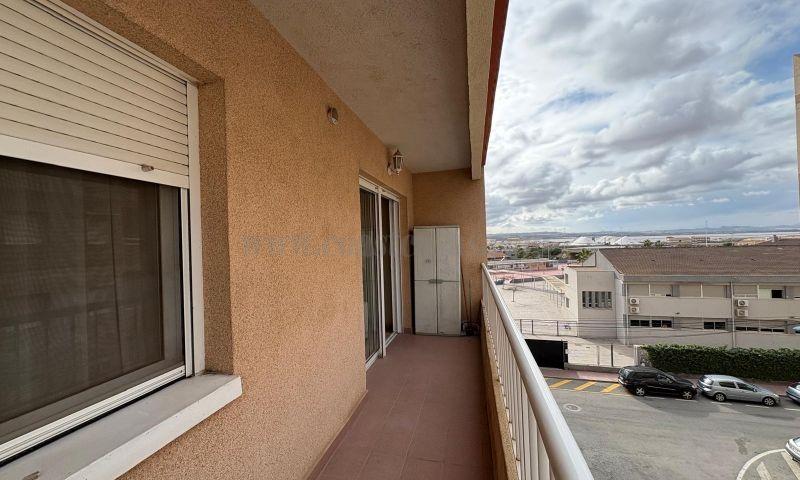 For sale of apartment in Torrevieja