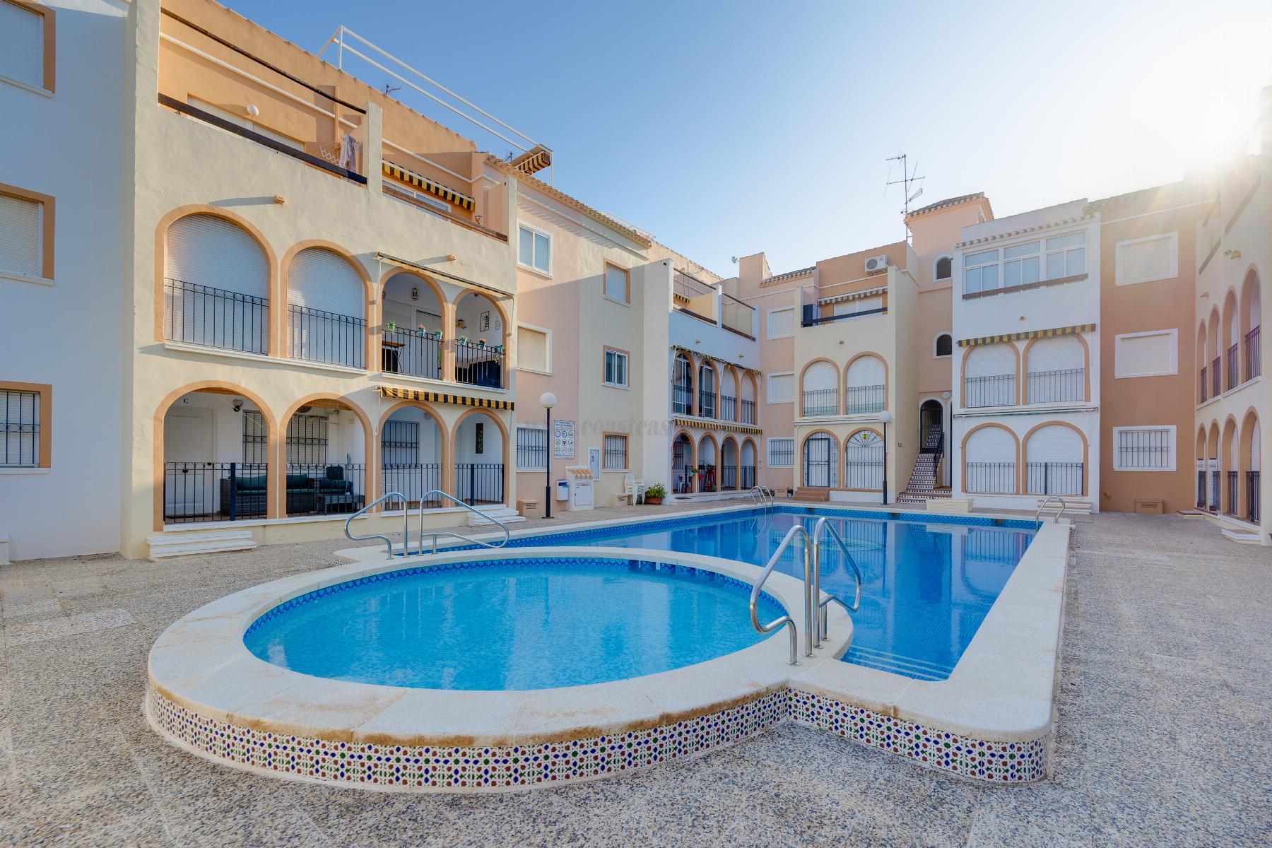 For sale of bungalow in Torrevieja