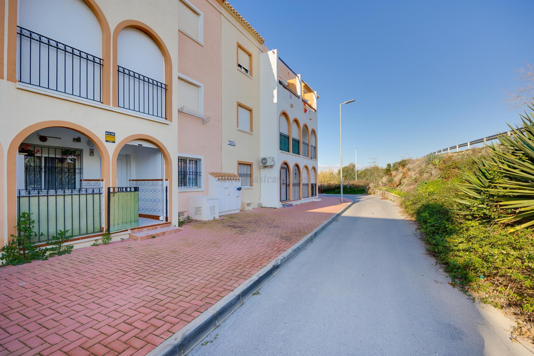 For sale of bungalow in Torrevieja