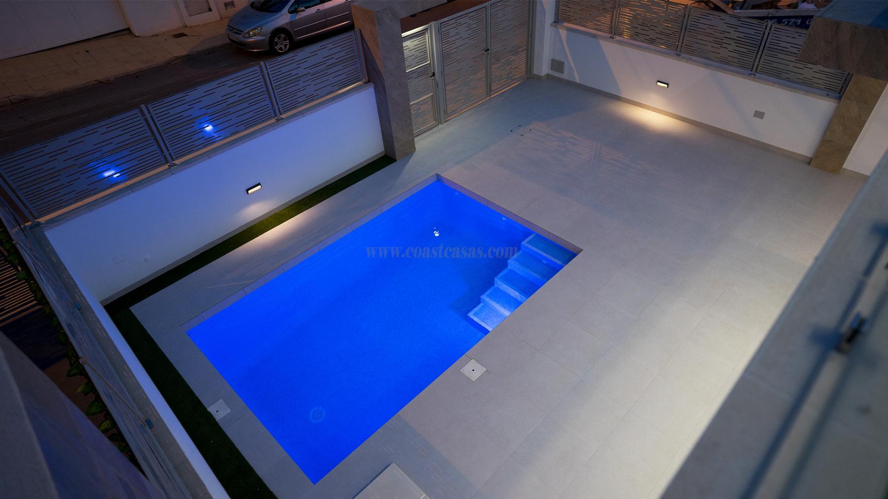 For sale of chalet in San Miguel de Salinas