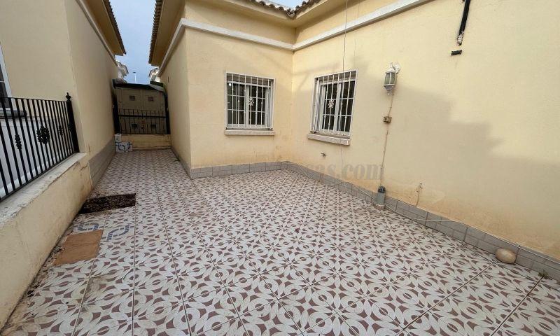 For sale of chalet in Torrevieja
