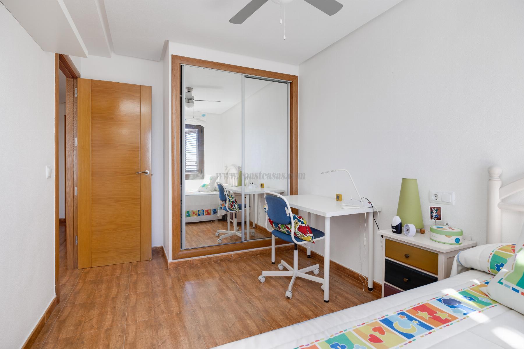 For sale of apartment in Torrevieja