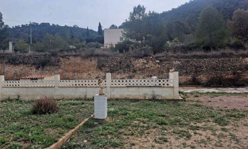 For sale of rural property in Hondón De Las Nieves