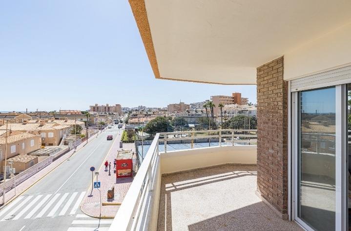 For sale of apartment in Torrevieja