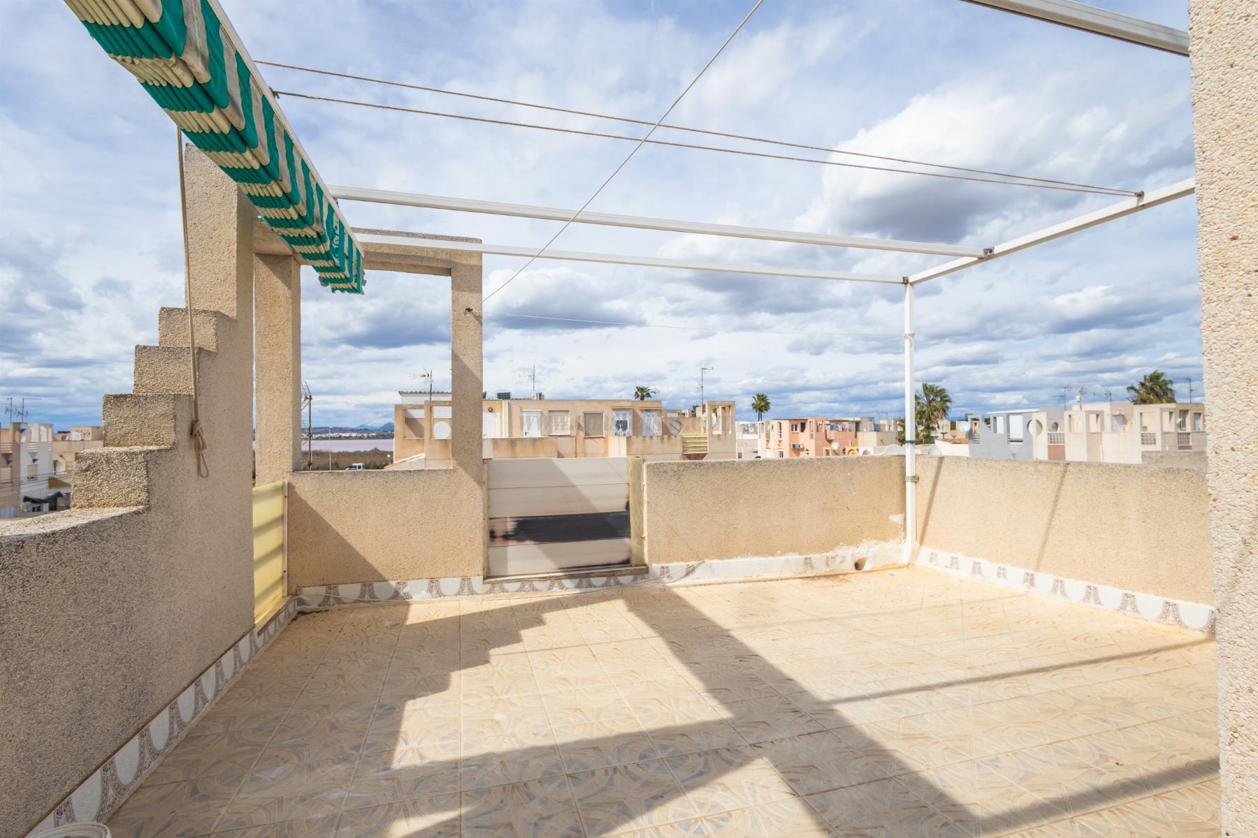 For sale of chalet in Torrevieja