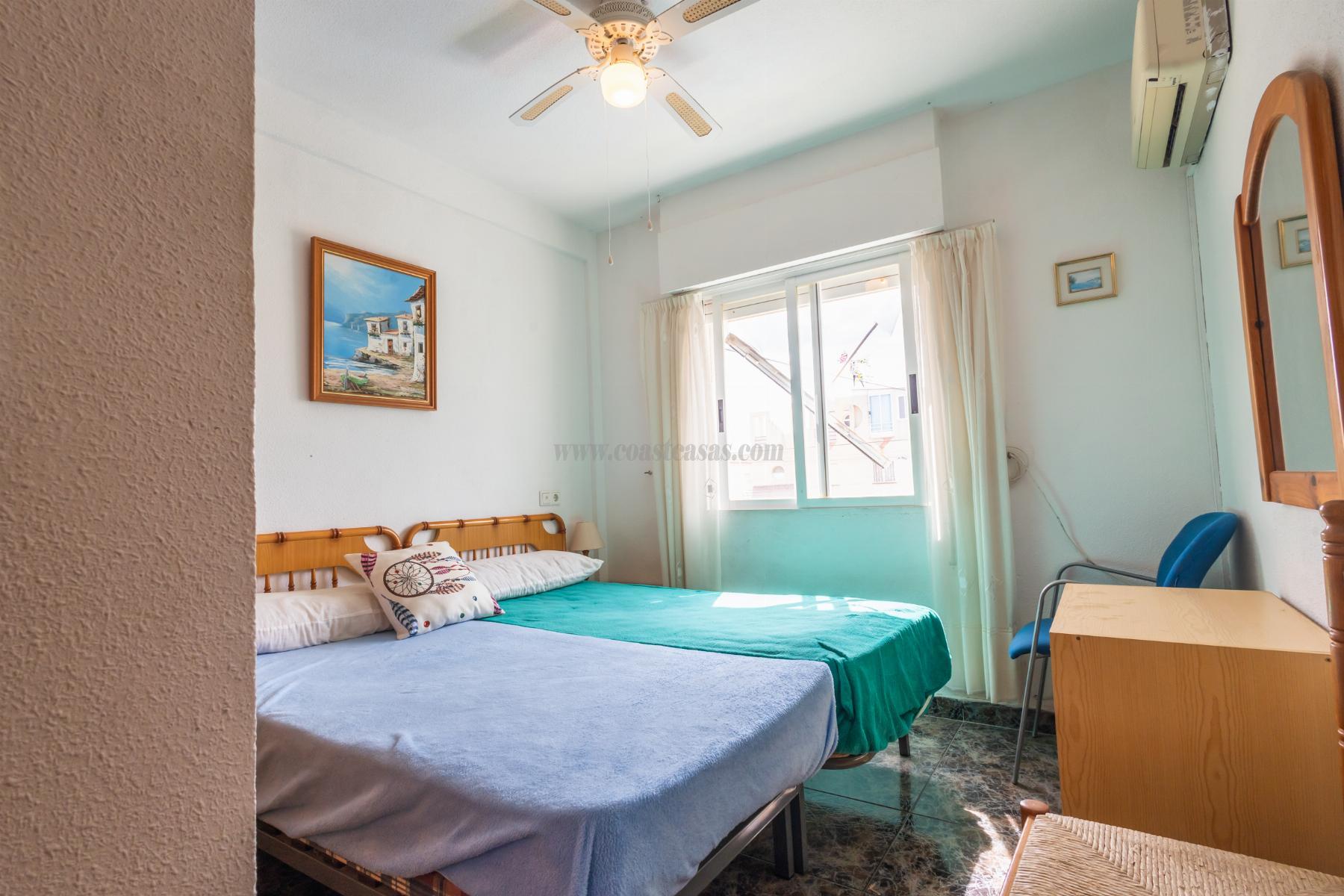 For sale of chalet in Torrevieja