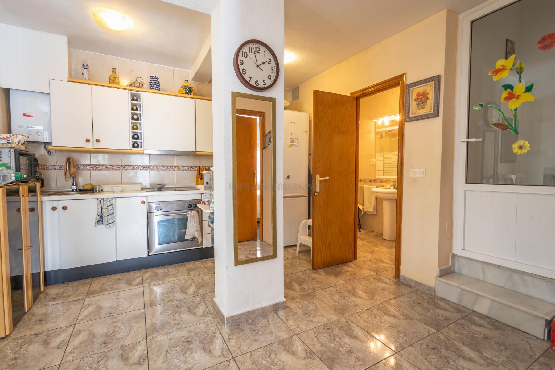 For sale of chalet in Torrevieja