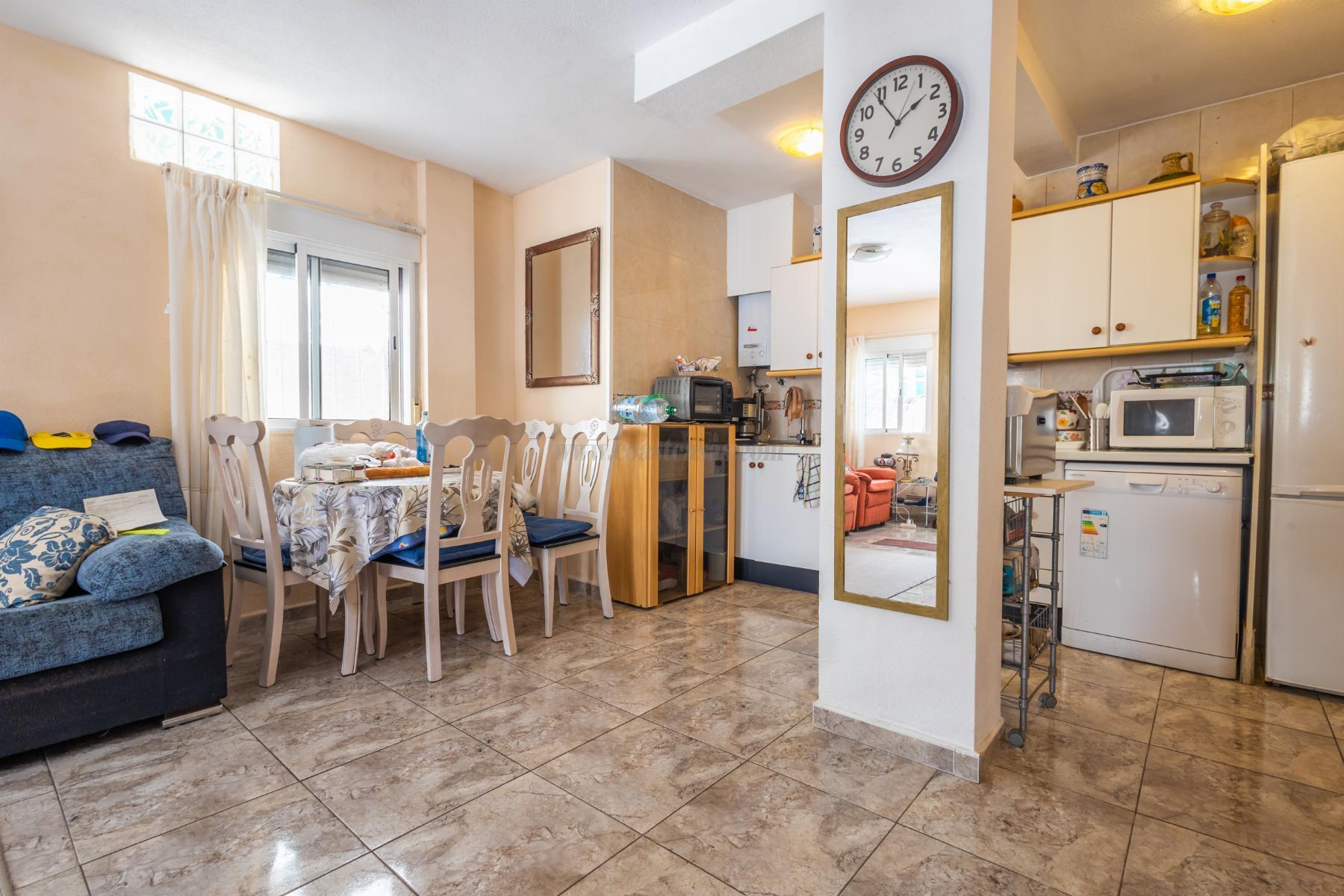 For sale of chalet in Torrevieja