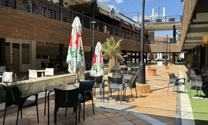 For sale of commercial in Orihuela Costa