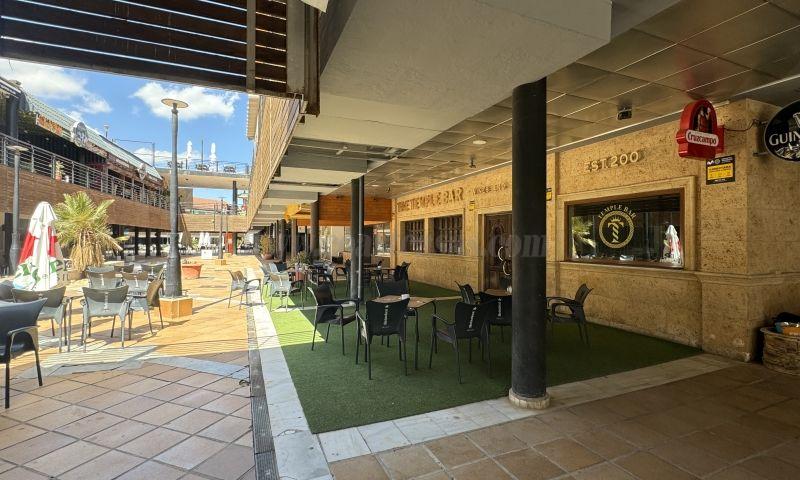 For sale of commercial in Orihuela Costa