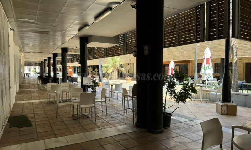 For sale of commercial in Orihuela Costa