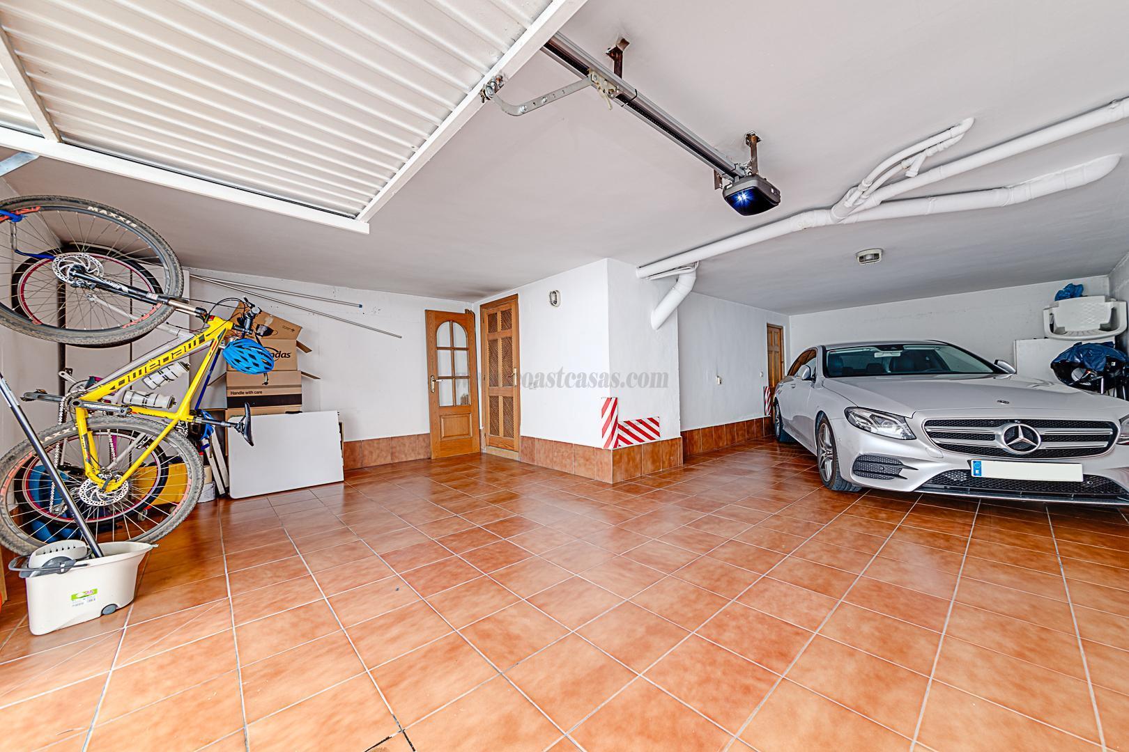For sale of chalet in Torrevieja