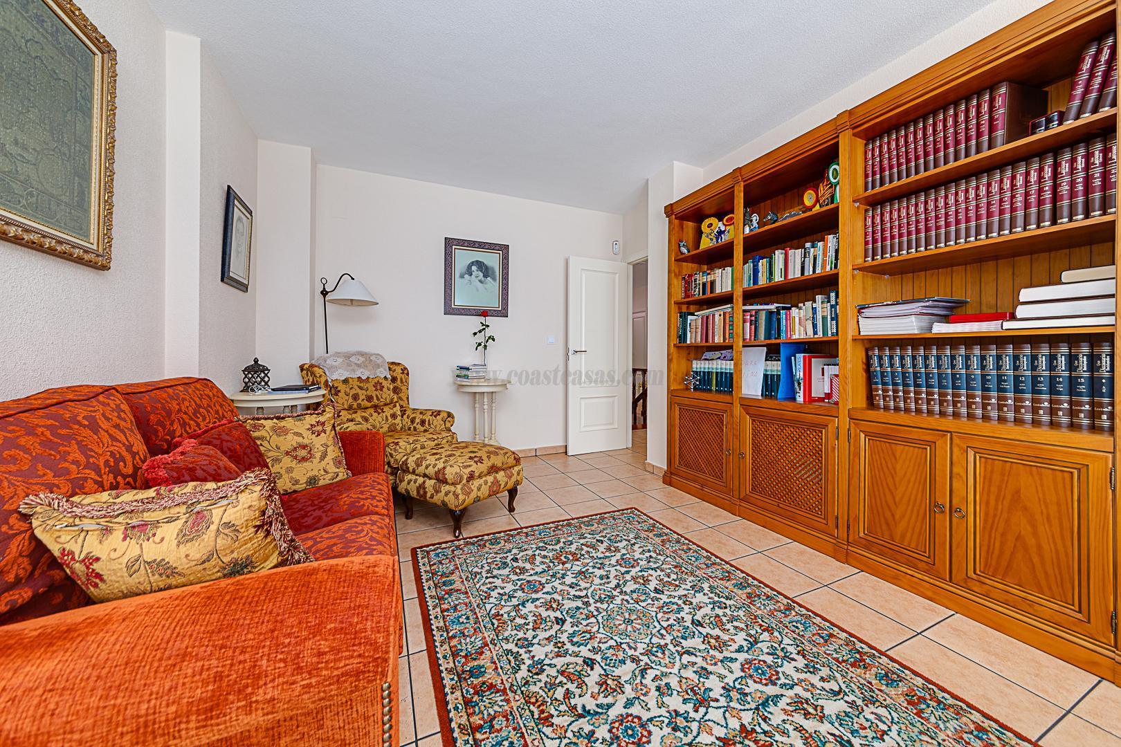 For sale of chalet in Torrevieja