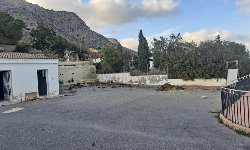 For sale of villa in Hondón De Las Nieves