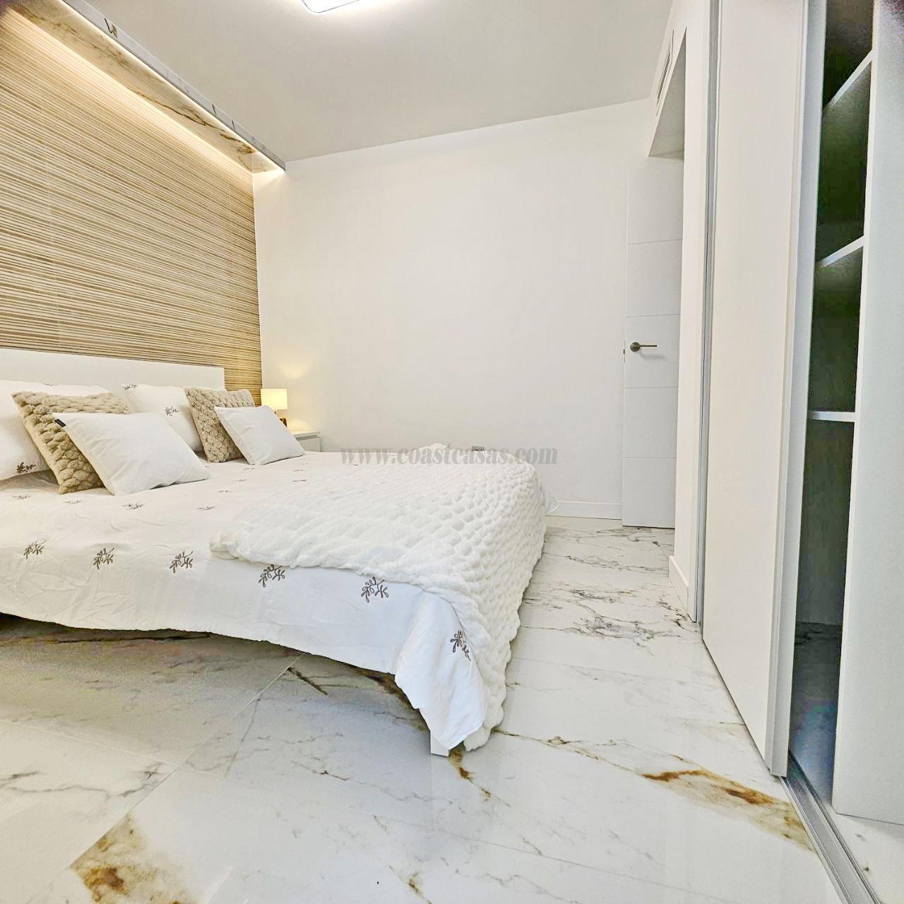 For sale of apartment in Torrevieja