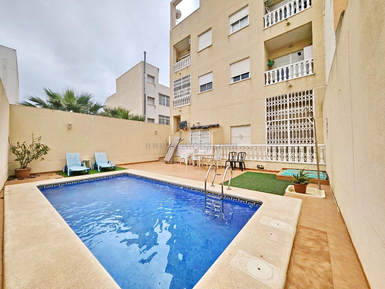 For sale of apartment in Torrevieja