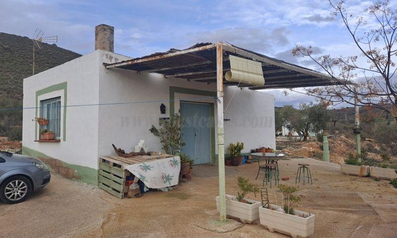 For sale of rural property in Hondón De Las Nieves
