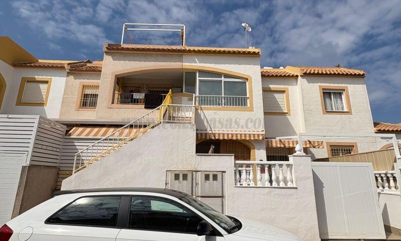 For sale of chalet in Torrevieja