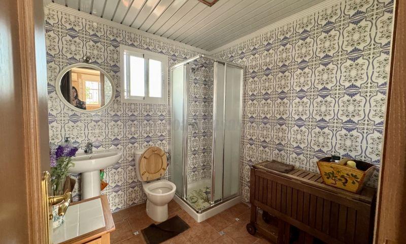 For sale of commercial in Orihuela Costa