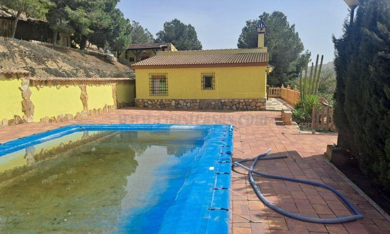 For sale of villa in Aspe