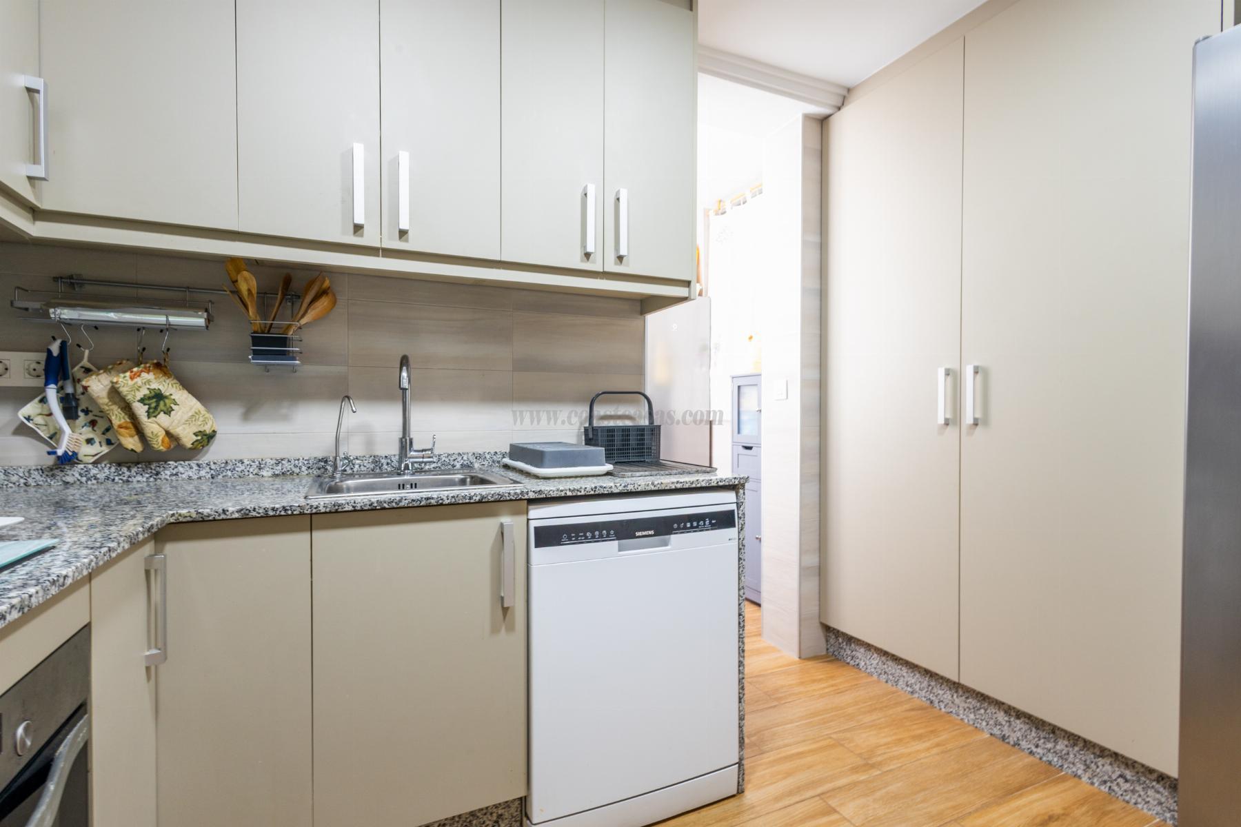 Продажа от

 Апартаменты на Torrevieja