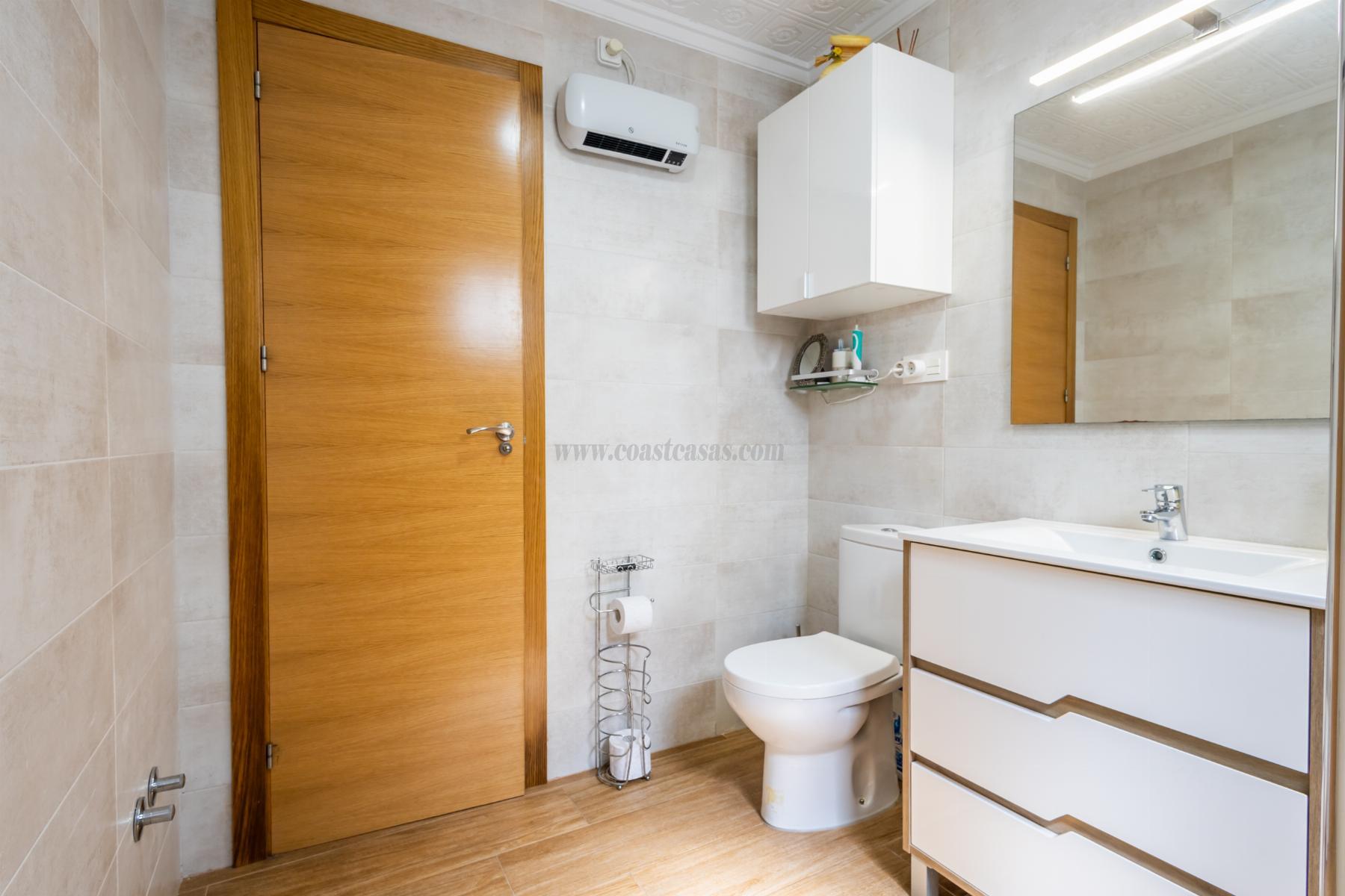 Продажа от

 Апартаменты на Torrevieja