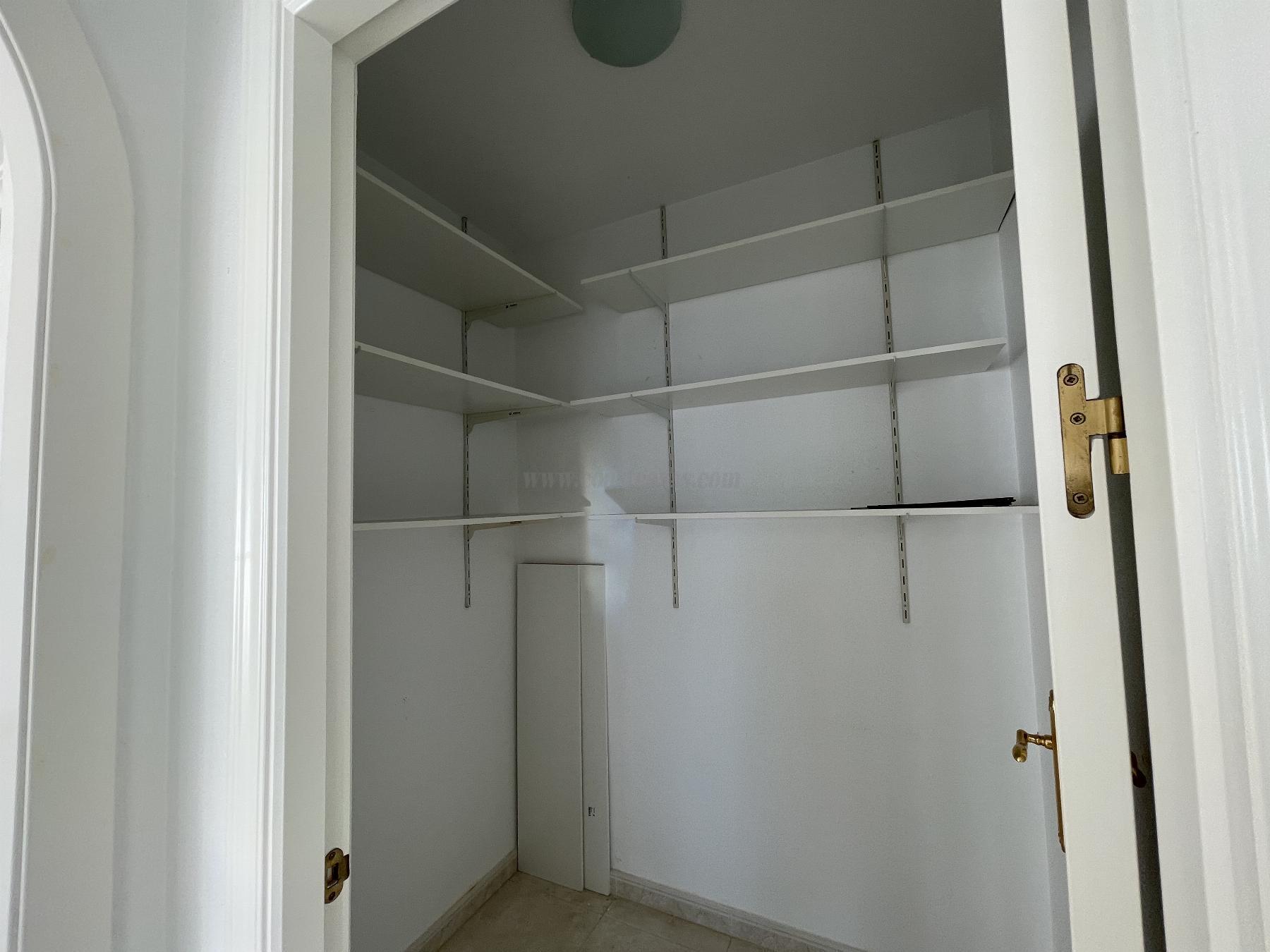 Zu verkaufen von appartement in
 Orihuela Costa