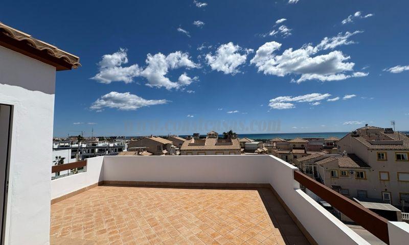 For sale of apartment in Orihuela Costa