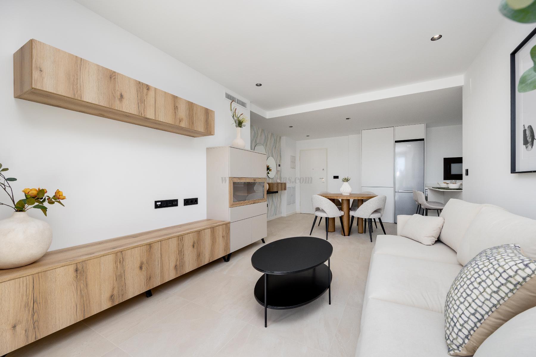 For sale of apartment in Los Alcázares