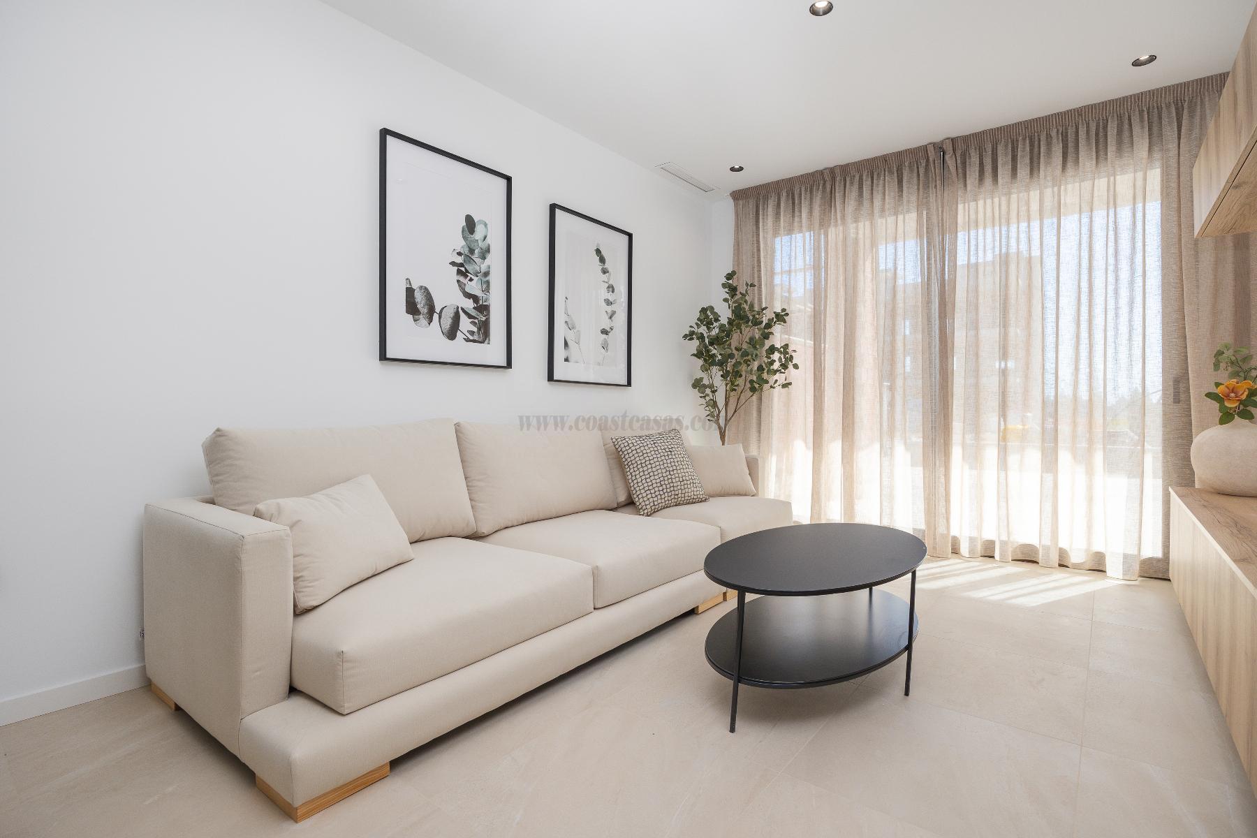 For sale of apartment in Los Alcázares