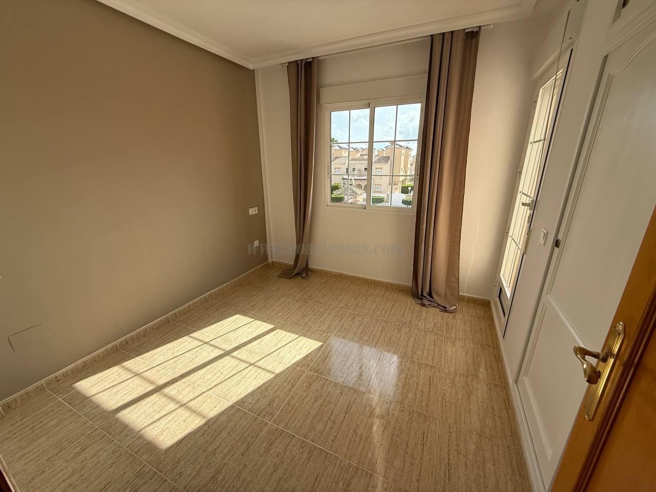 For sale of house in Orihuela Costa