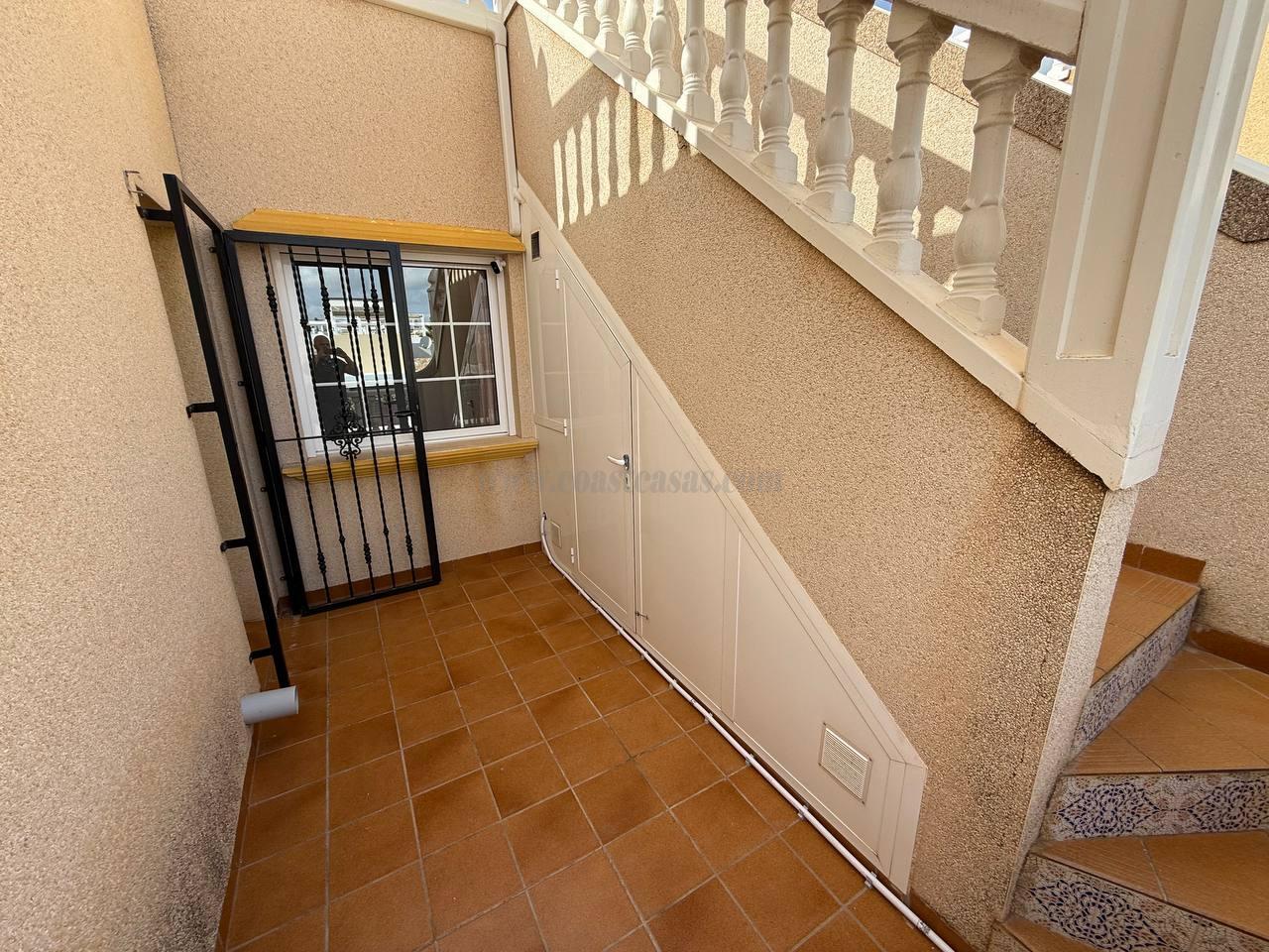 For sale of house in Orihuela Costa