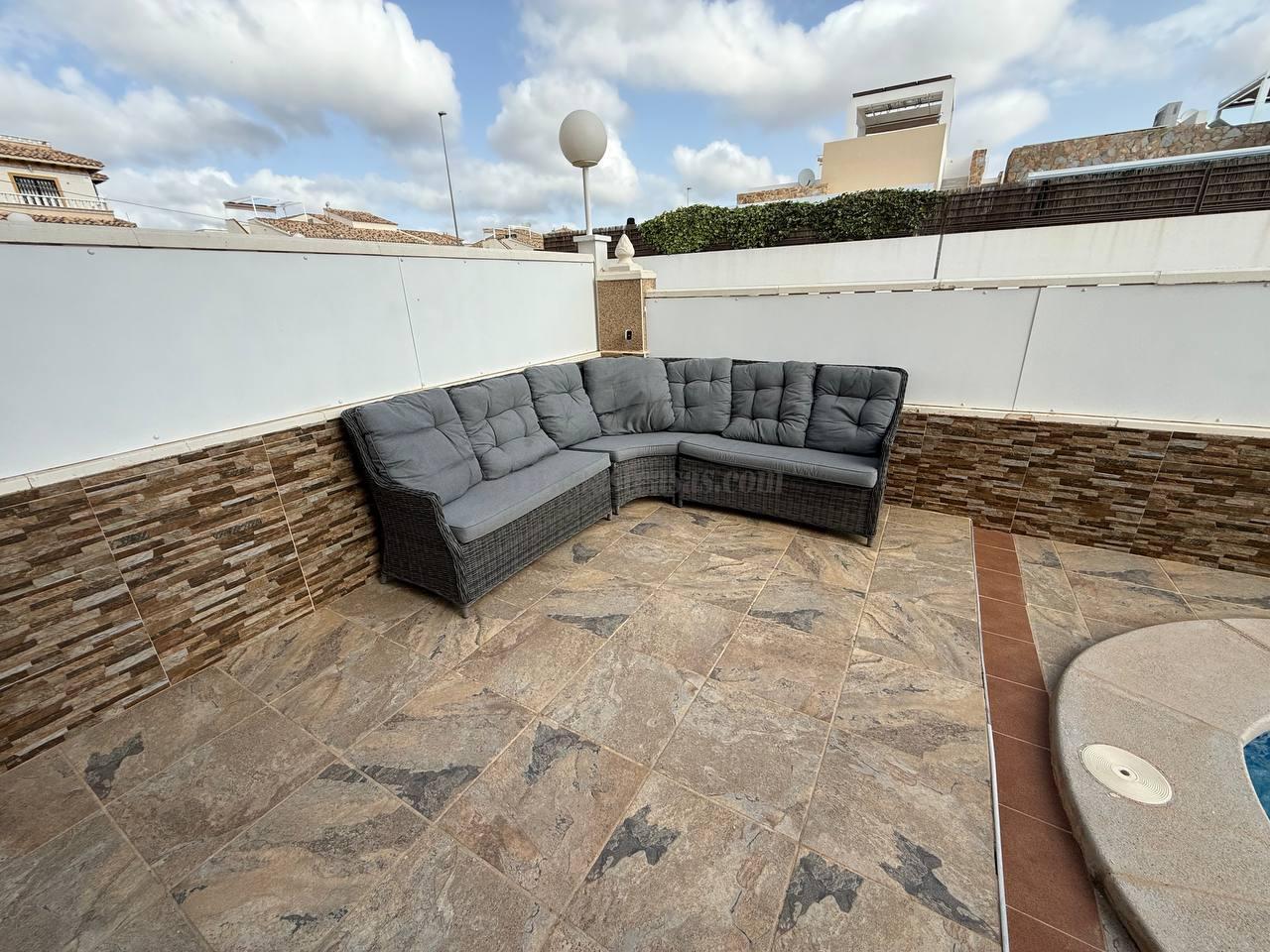 For sale of house in Orihuela Costa