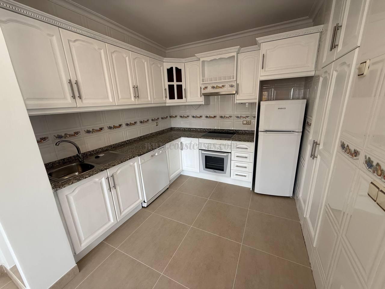 For sale of house in Orihuela Costa