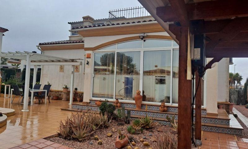For sale of villa in Hondón De Las Nieves