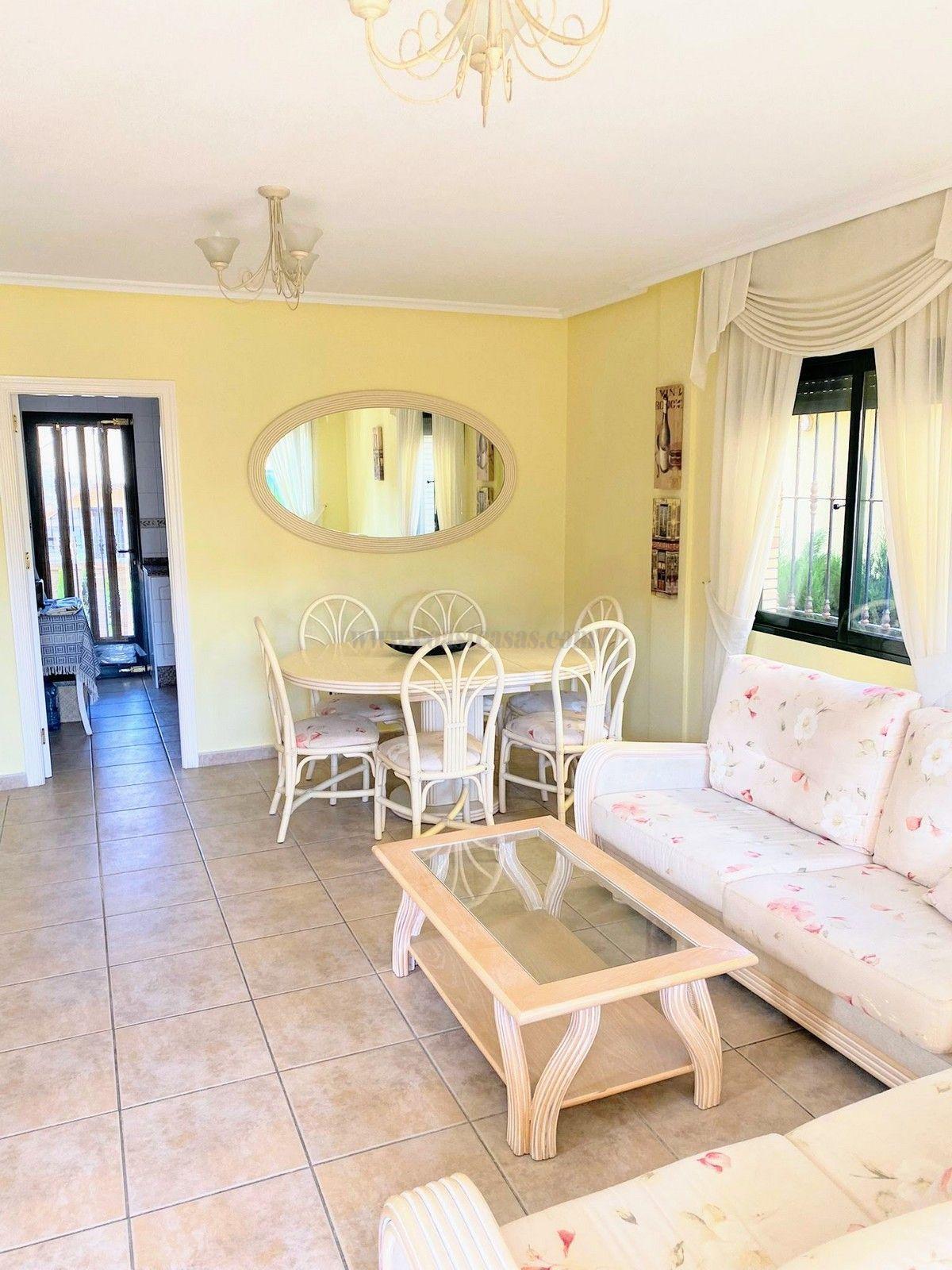 For sale of chalet in Villamartín