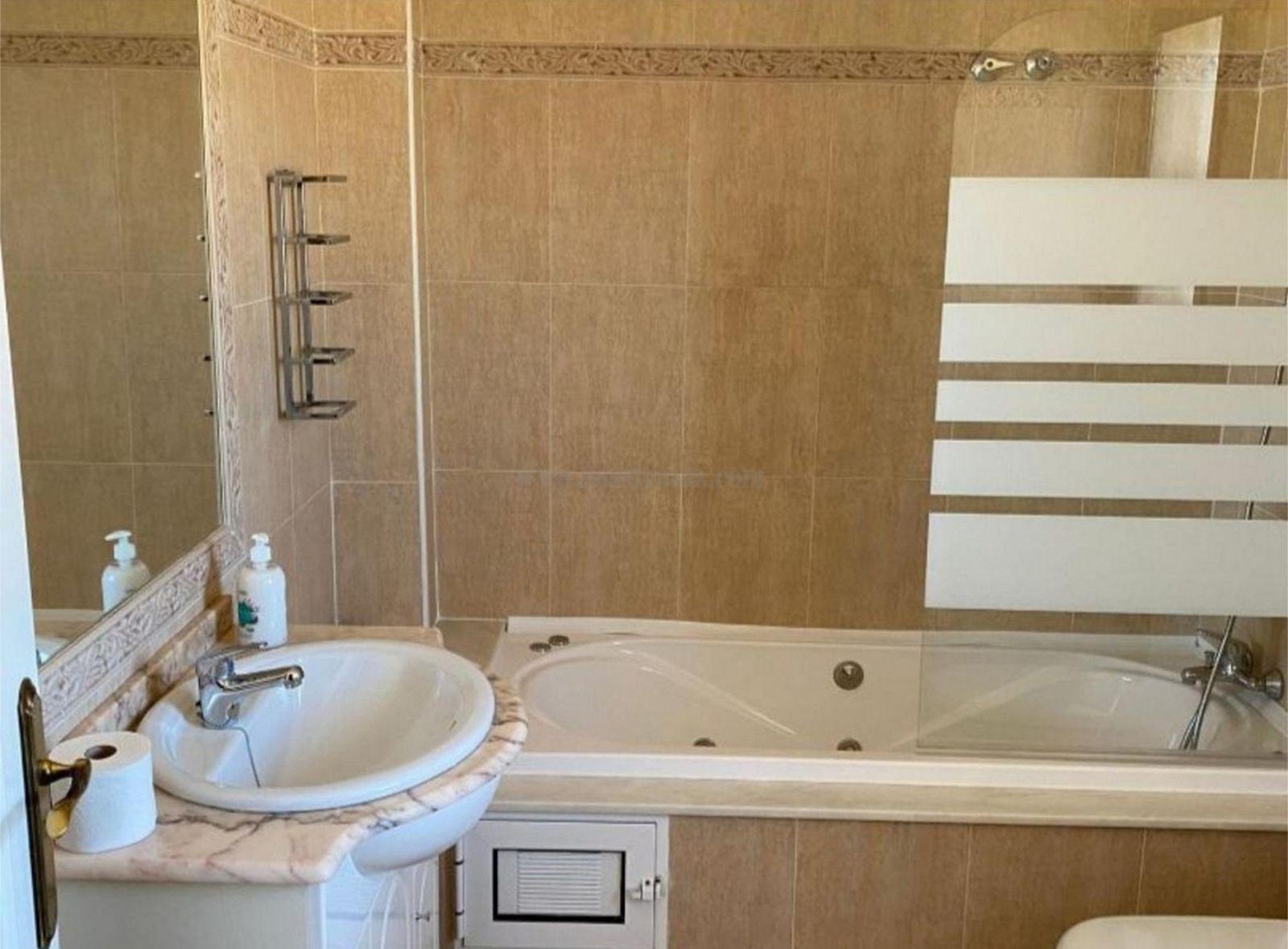 For sale of chalet in Villamartín
